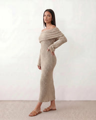 Iustina Off-Shoulder Fitted Maxi Dress