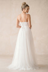 Sylwenna A-Line Simple Wedding Dress