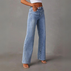 High-Waisted Jeans