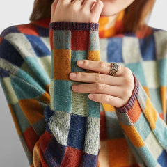 Florentiaa | Cozy Check-Pattern Sweater