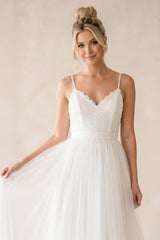 Sylwenna A-Line Simple Wedding Dress