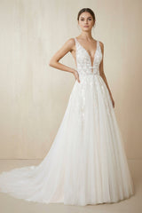 Myrisse A-Line Lace Wedding Dress